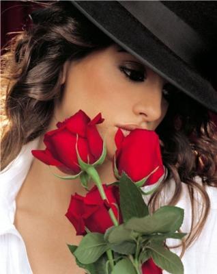monica cruz